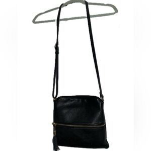 Faithful Ministries, Co., Works leather crossbody purse for women 💜🤍